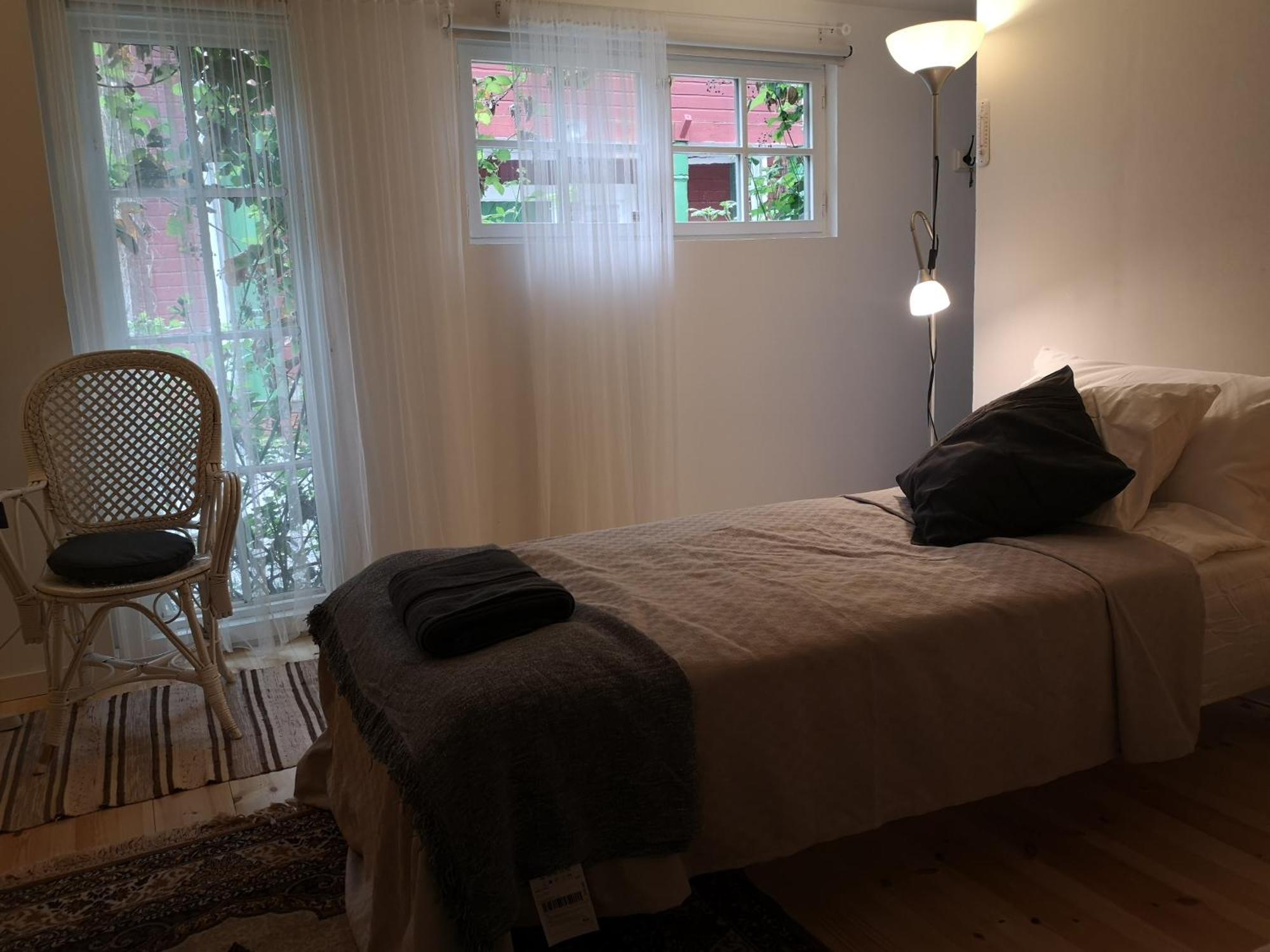 Stockholm B&B Cottage Nacka Rum bild