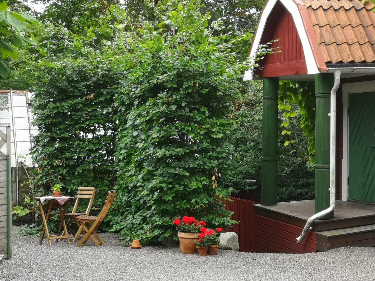 Stockholm B&B Cottage Nacka Exteriör bild